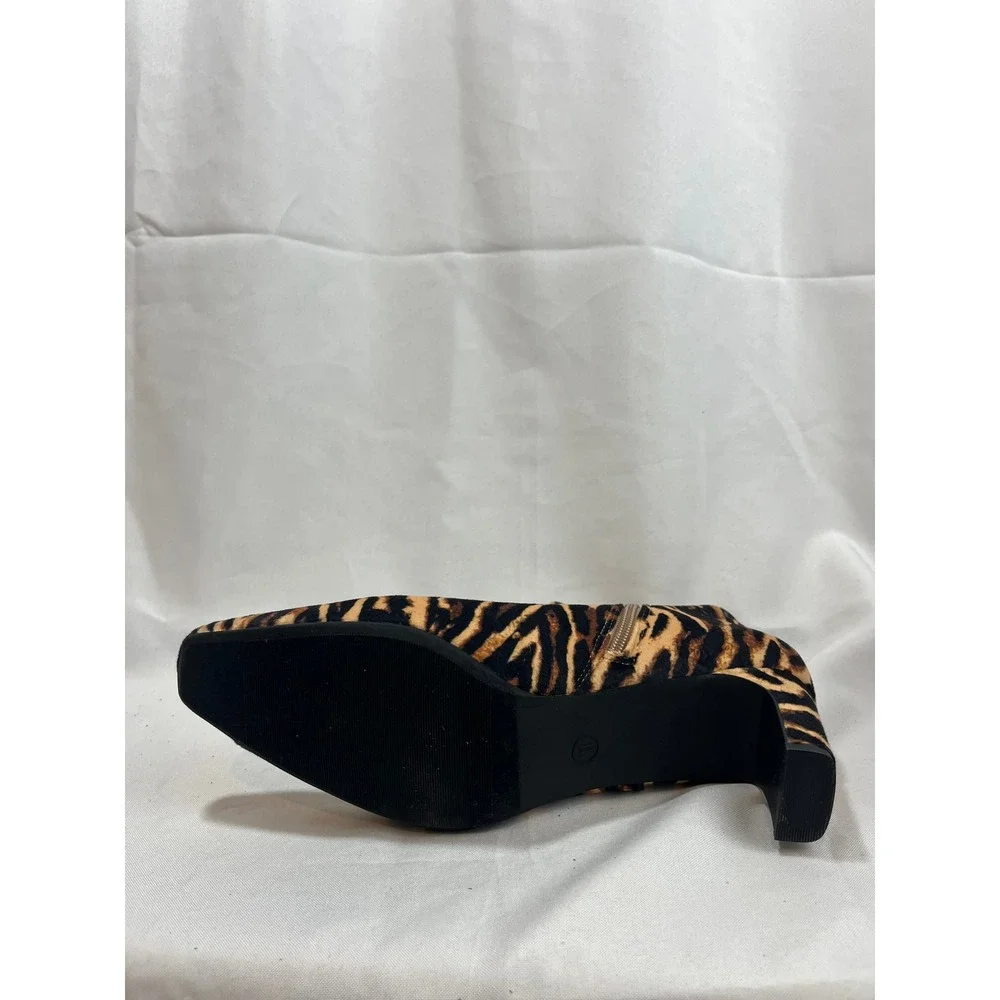 A New Day Women Tiger Animal Print Ankle‎ Boots Pointed Toe Kitten Heel Size 11